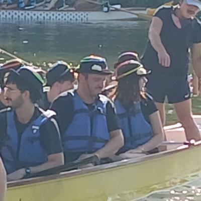 Notre équipe Les Esprits kayak avec Lio, Tom, Rom, Emma, JF