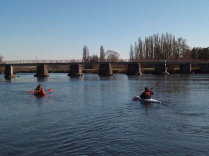 test d'un kayak à Bousse