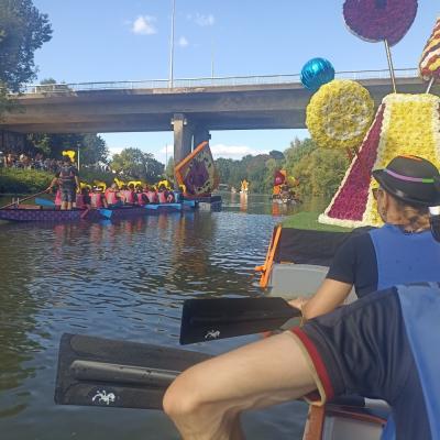 Notre équipe Les Esprits kayak avec Lio, Tom, Rom, Emma, JF
