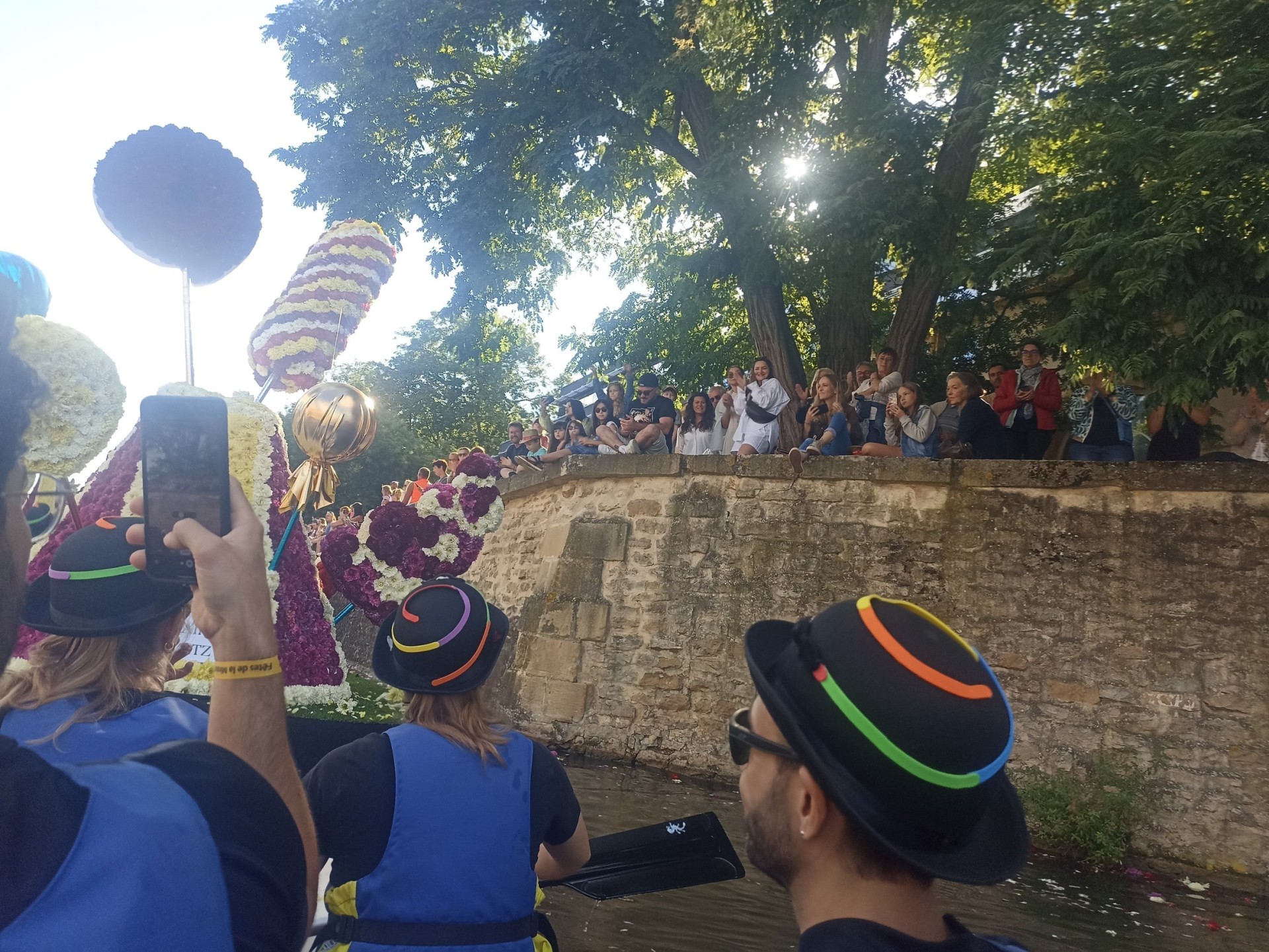 Notre équipe Les Esprits kayak avec Lio, Tom, Rom, Emma, JF